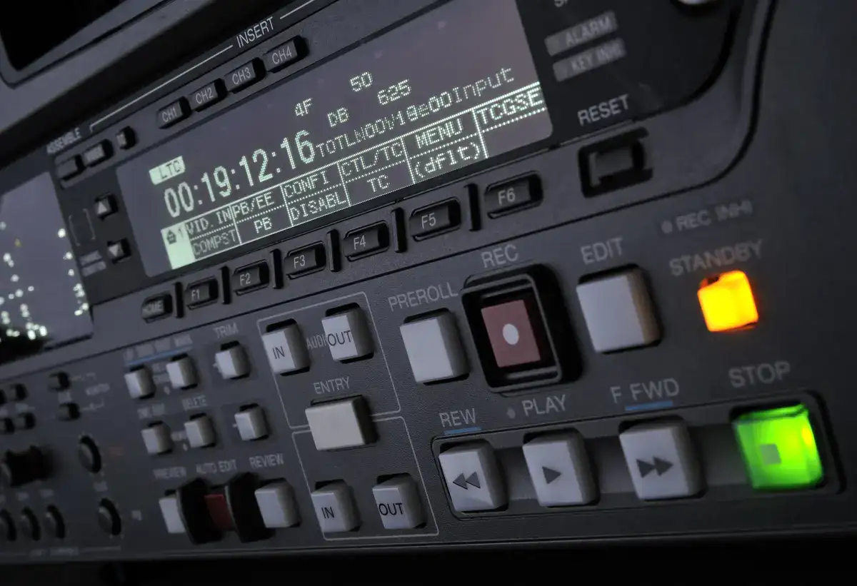 5 Mistakes to Avoid When Digitizing Your Old Media